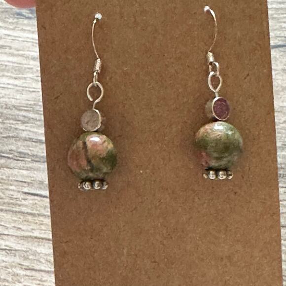 BOGO FREE NATURAL Unakite STONE EARRINGS - Picture 1 of 4